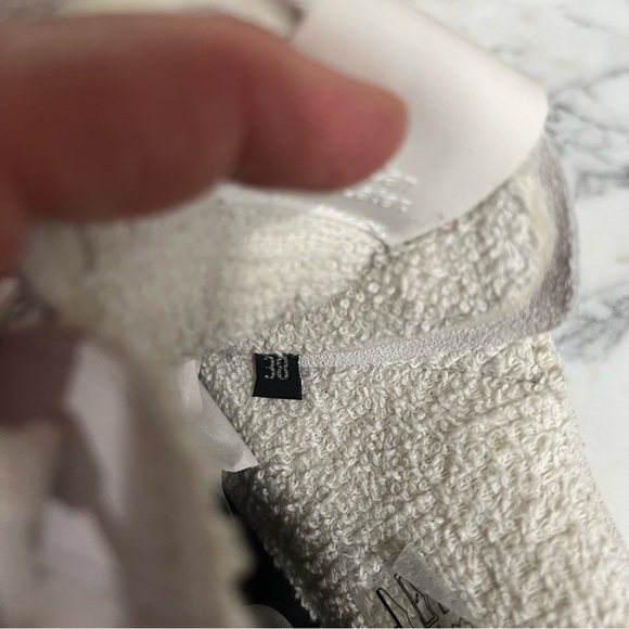 P448 Star High Tops White Leather Metallic Silver Woman’s Size 38 US 7.5/8 - Picture 9 of 13